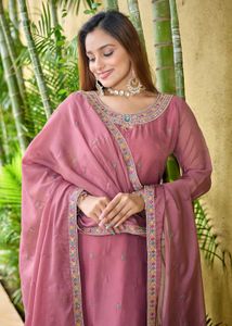 Elegant White &amp; Gold Embroidered Saree