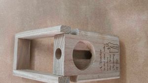 Specialized Wooden Pen Holder For Teacher