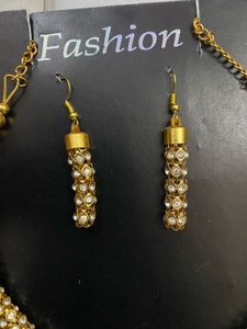 Golden Neckfit Necklace Set