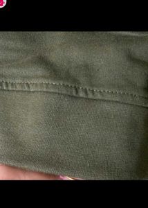Guess Hoodie Long. Olive Green Colour