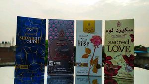 Sacred Love Attar is a aromatic fragrance composed