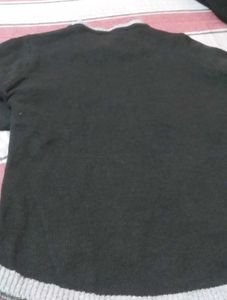 Trendy Women&#39;s Sweater For Winter