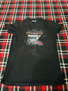 Graphic T-shirt