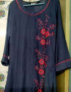 Embroidered Tunic Top
