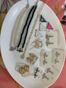 1 pair Jewellery for 99