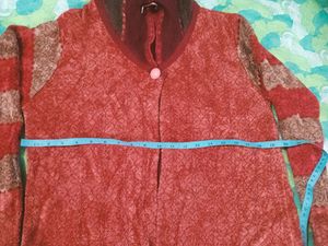 BEAUTIFUL VELVET WOLLEN SWEATER!
