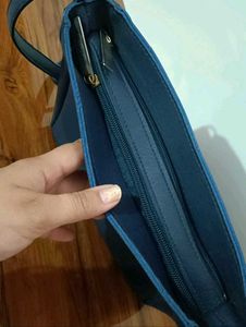 Beautiful Girl's Sling Bag ✨