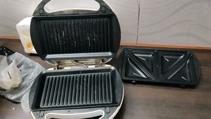 Bajaj Sandwich Maker And Griller Dual Plates For M