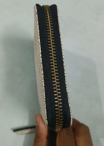 Womens Zipper Wallet Slim Article