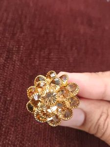 Statement Flower Ring