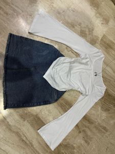 A Simple White Top -Bell Sleeves.NEW WITHOUT TAG