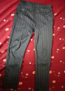 Pants With Pockets