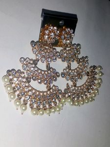 Earrings With Stone