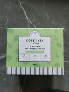 Dot&Key Cica Calming  Oil Free Moisturizer