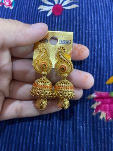 Golden Jhumki