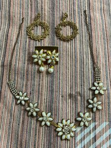 Jewelry Set: Necklace & Earrings