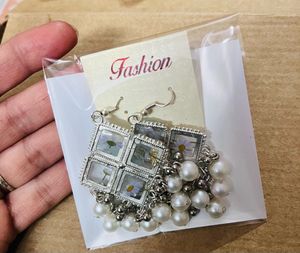Pearl Drop Earrings