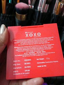 My glam eyeshadow palette 🎨