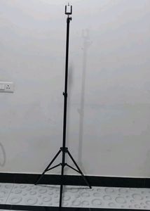 It Is Camera And Phone Stand ( Tripod)