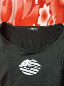 Black Graphic Crop Top