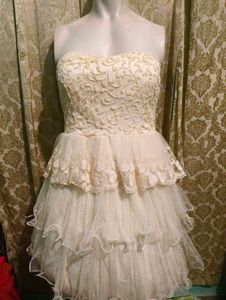 Cream Lace Party Dress