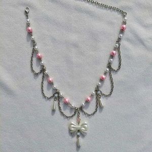 Cute Pearl & Bow Necklace