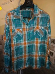 BOGO 🎁 Buy One Get 1 Free🎁XL  Checked Shirt