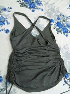 Ruched Adjustable Halter Neck Active Top