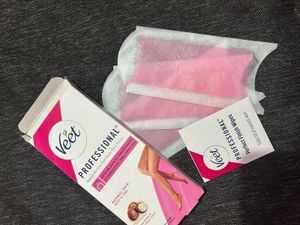 Combo -Veet Professional Wax Strips&amp;Sunscreen Wipe