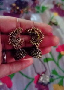 Earrings Or Jhumka