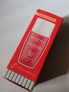 New Dot &amp; Key Tinted Sunscreen ( 01 Porcelain)