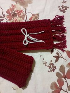 Mikasa Burgundy Knitted Scarf
