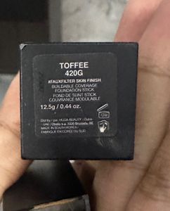 HUDA Beauty Foundation Stick