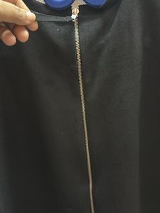 Zara sued Black back zip T-Shirt