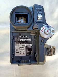 Hitachi DZ-MV300E DVD Video Camera Recorder