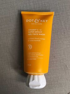 Dot And Key Facewash