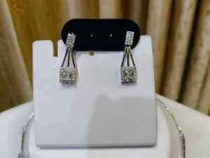 Anti-tranish Silver Tone Necklace &amp; Earrings Set