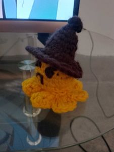 Crochet Squid Octopus With Hat .