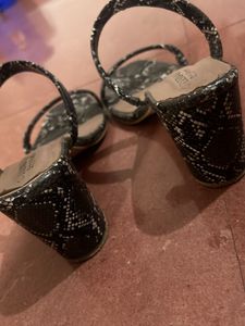 Serpent print 40 Number Heels