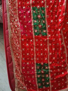 Women Embellished Bridal Bandhani Phulkari Dupatta
