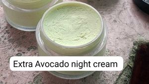 Skin Whitening Night Cream