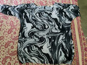 Softy Black&amp;White Swirl Top,Navy Blue Kurti Combo