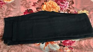 Black Distressed Jeans