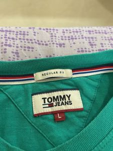 Tommy Jeans Green Tee