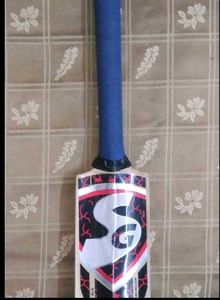 SG Cricket Bat