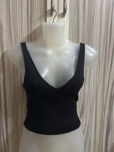 BARDOT v neck top