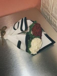 🌹 Crochet Rose Bouquet