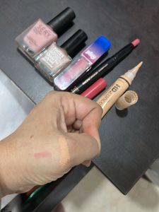 Makeup Bundle: Nail Polish, Lip &amp; Face (6, items))