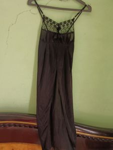Maxi , Good Condition ,Trending Unique Style.
