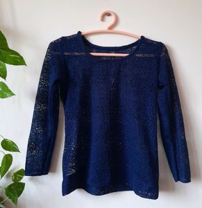 Stunning full sleeve blue top
